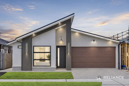 17 Trophy Drive, Tarneit, Vic 3029 - For Sale