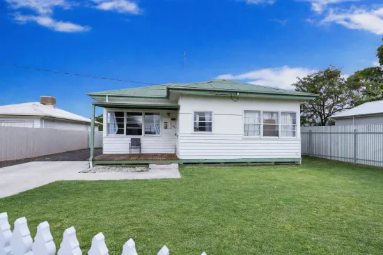 17 Valentine Avenue, Horsham, Vic 3400