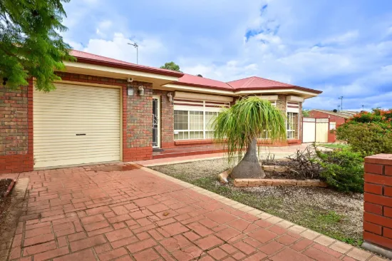 17 Viscount Slim Avenue, Whyalla Norrie, SA 5608