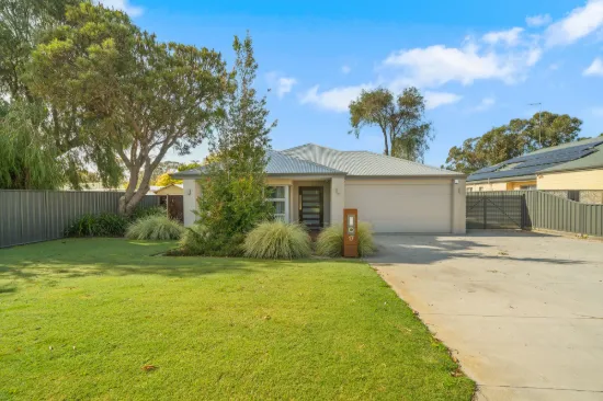 17 Watson Avenue, Coodanup, WA 6210