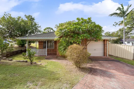 17 Waugh Close, Blue Haven, NSW 2262