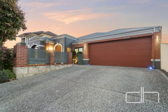 17 Wicklow Circle, Darch, WA 6065