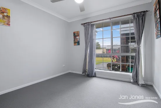 17 Willow Street, Kippa-Ring, Qld 4021-Image