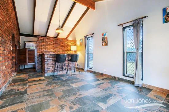 17 Willow Street, Kippa-Ring, Qld 4021-Image