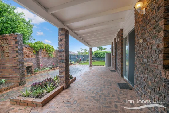 17 Willow Street, Kippa-Ring, Qld 4021-Image