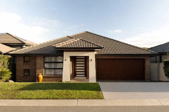 17 Willowie Way, Voyager Point, NSW 2172