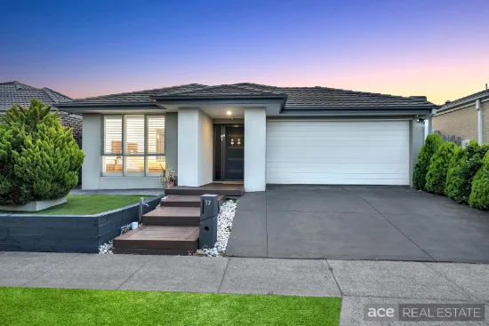 17 Yellowbox Drive, Point Cook, Vic 3030