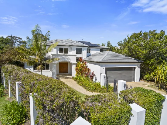 17 Yorston Place, Ormiston, Qld 4160 - For Sale