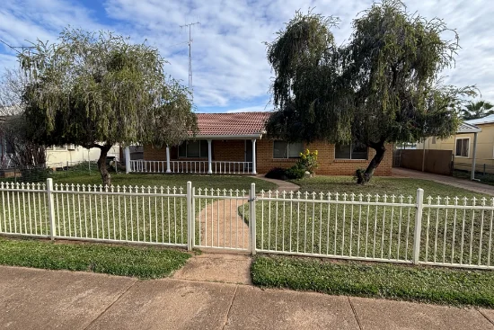 171 Pangee Street, Nyngan, NSW 2825