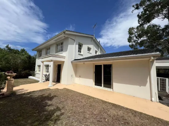 173 Hawken Drive, St Lucia, Qld 4067 - For Rent