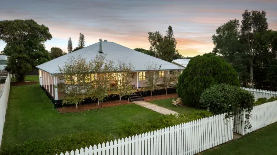 173 Long Street, Point Vernon, Qld 4655