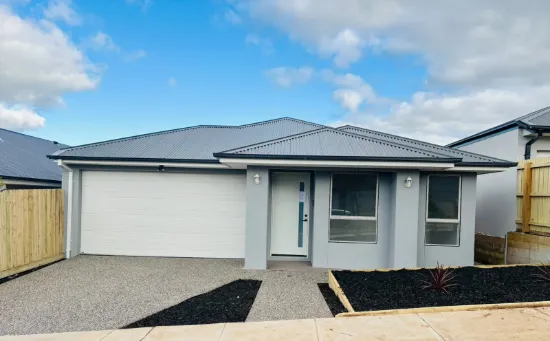 175 HOLTS LANE, Darley, Vic 3340