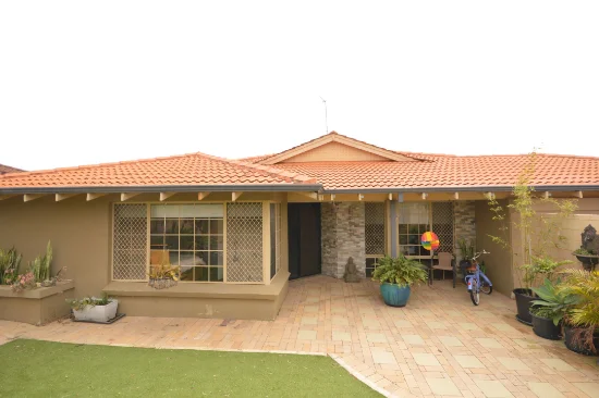 175 Mclarty Road, Halls Head, WA 6210 - For Sale