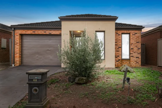 176 Greens Road, Wyndham Vale, Vic 3024 - For Rent