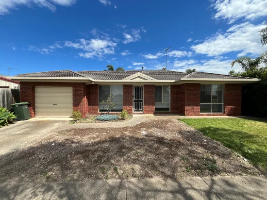 178 Barwarre Road, Grovedale, Vic 3216