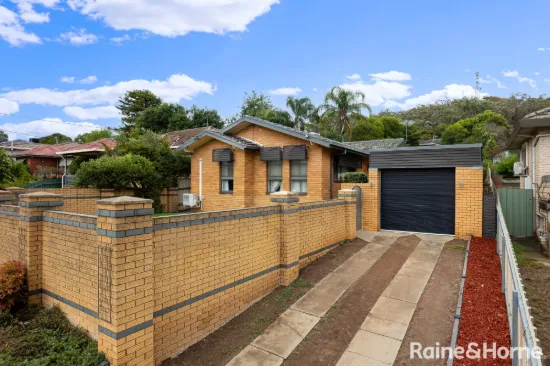 178 Lake Albert Road, Kooringal, NSW 2650