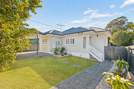 178 Whites Road, Lota, Qld 4179