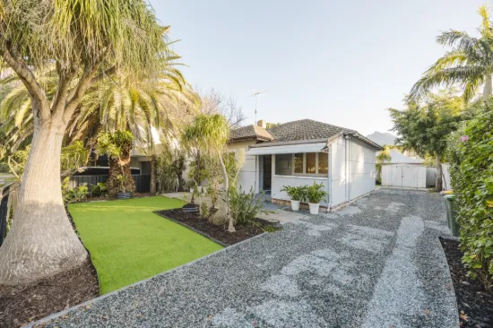 17A Lapsley Road, Claremont, WA 6010