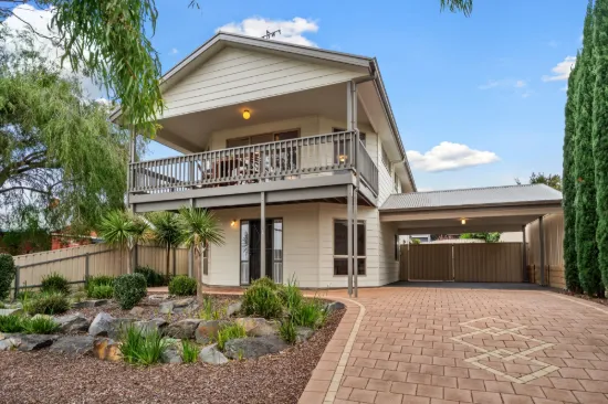 17A Pine Avenue, Victor Harbor, SA 5211