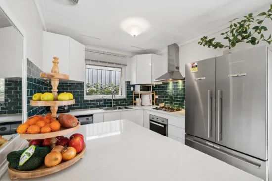17B Ives Street, Hamilton Hill, WA 6163