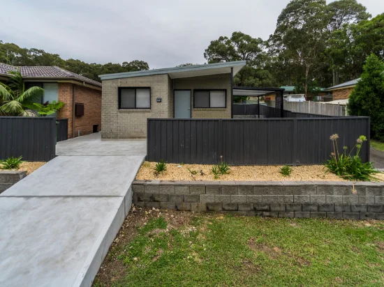17B McElwee Dr, Tingira Heights, NSW 2290
