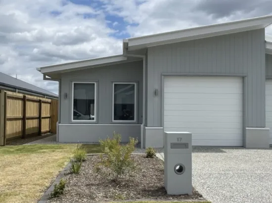 17B Redzel Court, Logan Reserve, Qld 4133