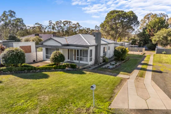 18 Acacia Avenue, Ararat VIC 3377-Image