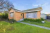 18 Alexandra Avenue, Sale, Vic 3850