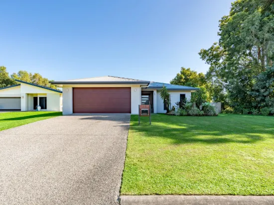 18 Amanda Crescent, Tully Heads, Qld 4854