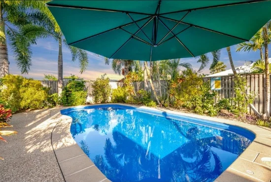 18 Anchorage Circuit, Bushland Beach, Qld 4818