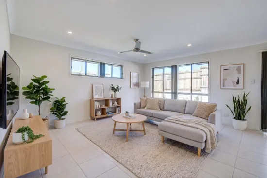 18 Angus Court, Park Ridge, Qld 4125