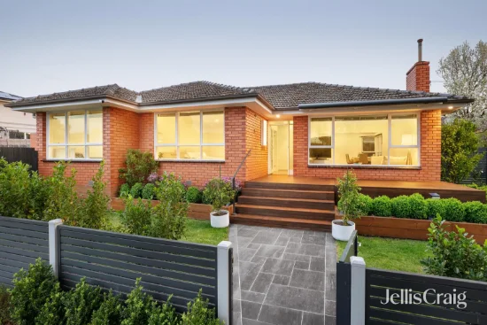 18 Arawata Drive, Doncaster East, Vic 3109 - For Sale