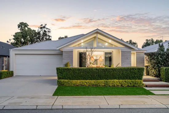 18 Ashford Street, Aveley, WA 6069