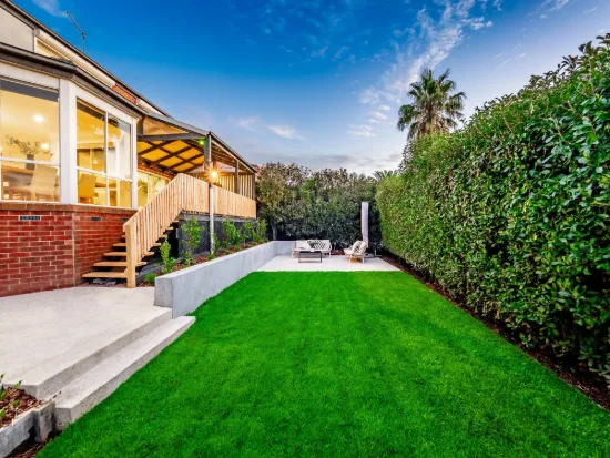 18 Balfour Court, Berwick VIC 3806-Image