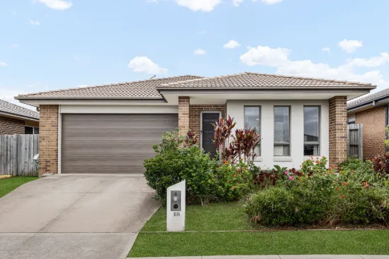 18 Ballinger Avenue, Grantham Farm, NSW 2765