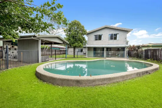 18 Banning Avenue, Brinsmead, Qld 4870