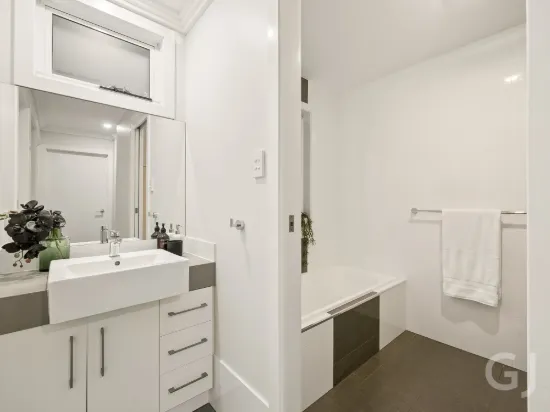 18 Barron Street, Gordon Park, Qld 4031-Image