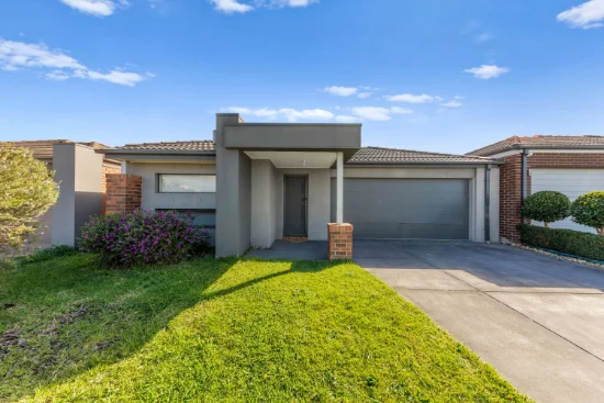 18 Bavaria Lane, Pakenham VIC 3810-Image