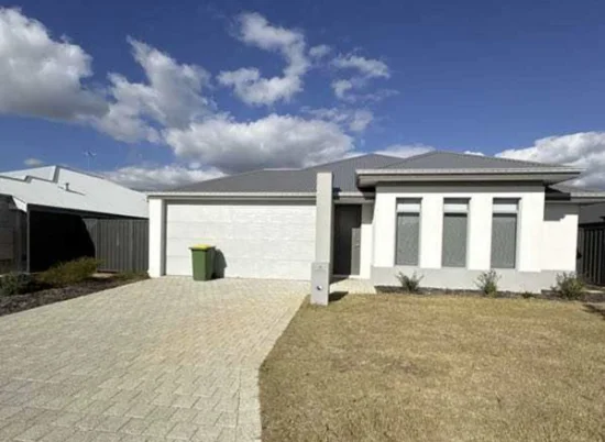 18 Belford Road, Lakelands, WA 6180