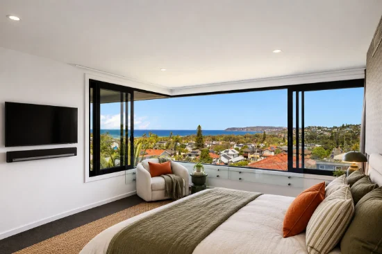 18 Bellevue Parade, North Curl Curl, NSW 2099
