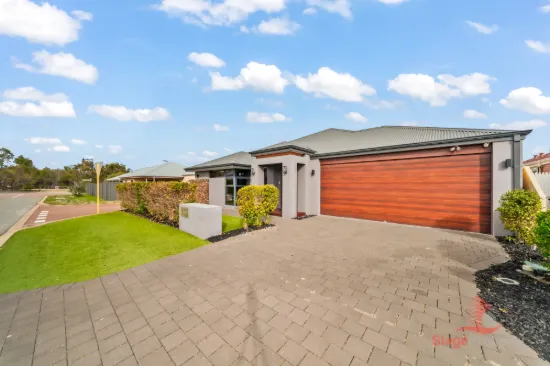 18 Blossom Chase, Aubin Grove, WA 6164
