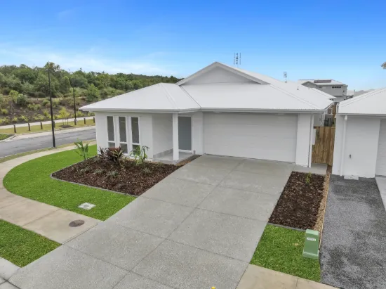 18 Blue Dr, Banya, Qld 4551