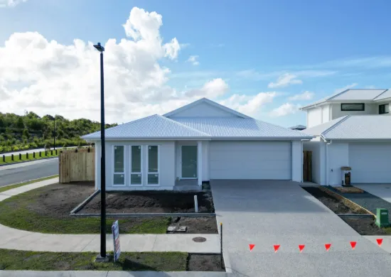 18 Blue Drive, Banya, Qld 4551