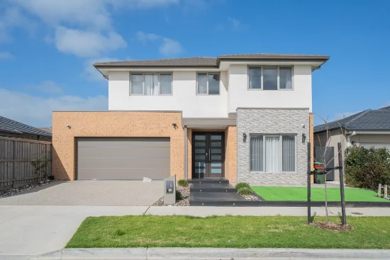 18 Bonza Circuit, Clyde North VIC 3978-Image