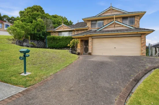 18 Broughton Way, Lakelands, NSW 2282