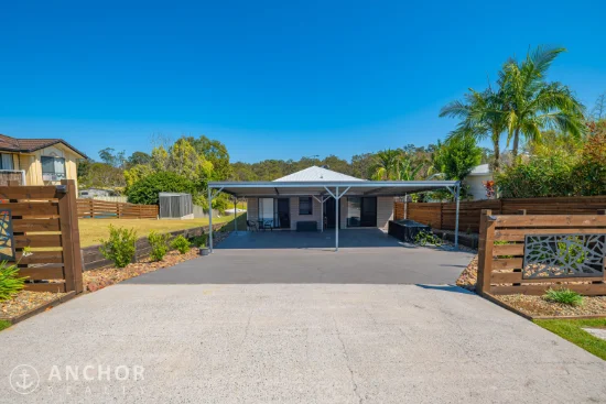 18 Browns Road, Victory Heights, Qld 4570