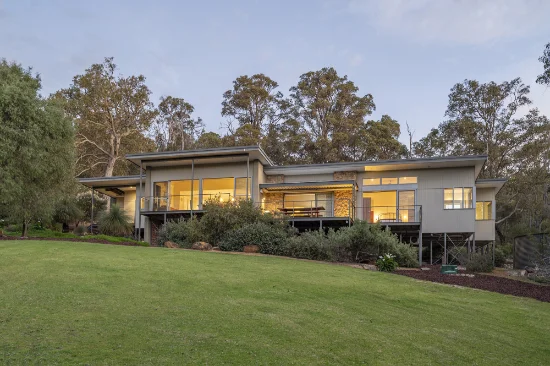 18 Broyage Retreat, Quindalup, WA 6281