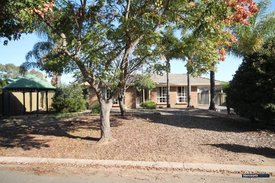 18 Bywaters Avenue, Willaston, SA 5118