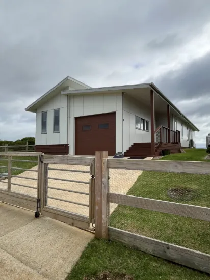 18 Callaway Court, Peterborough, Vic 3270