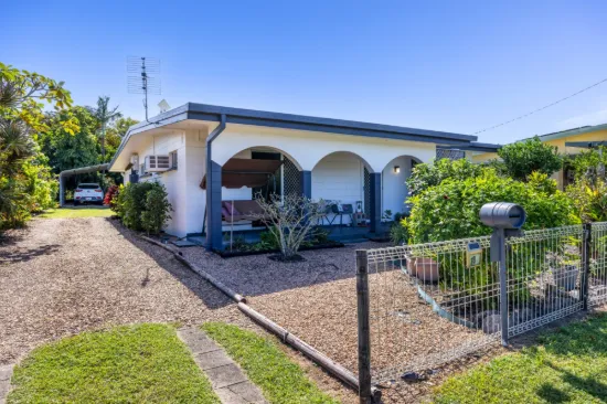 18 Candlenut Street, Forrest Beach, Qld 4850